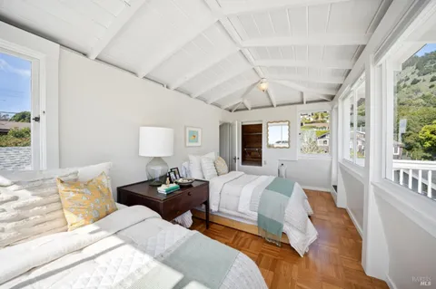 $3,680,000 | 40 Laurel Avenue, Stinson Beach, CA 94970
