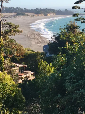 $899,000 | 38882 Honey Run Lane, Gualala, CA 95445