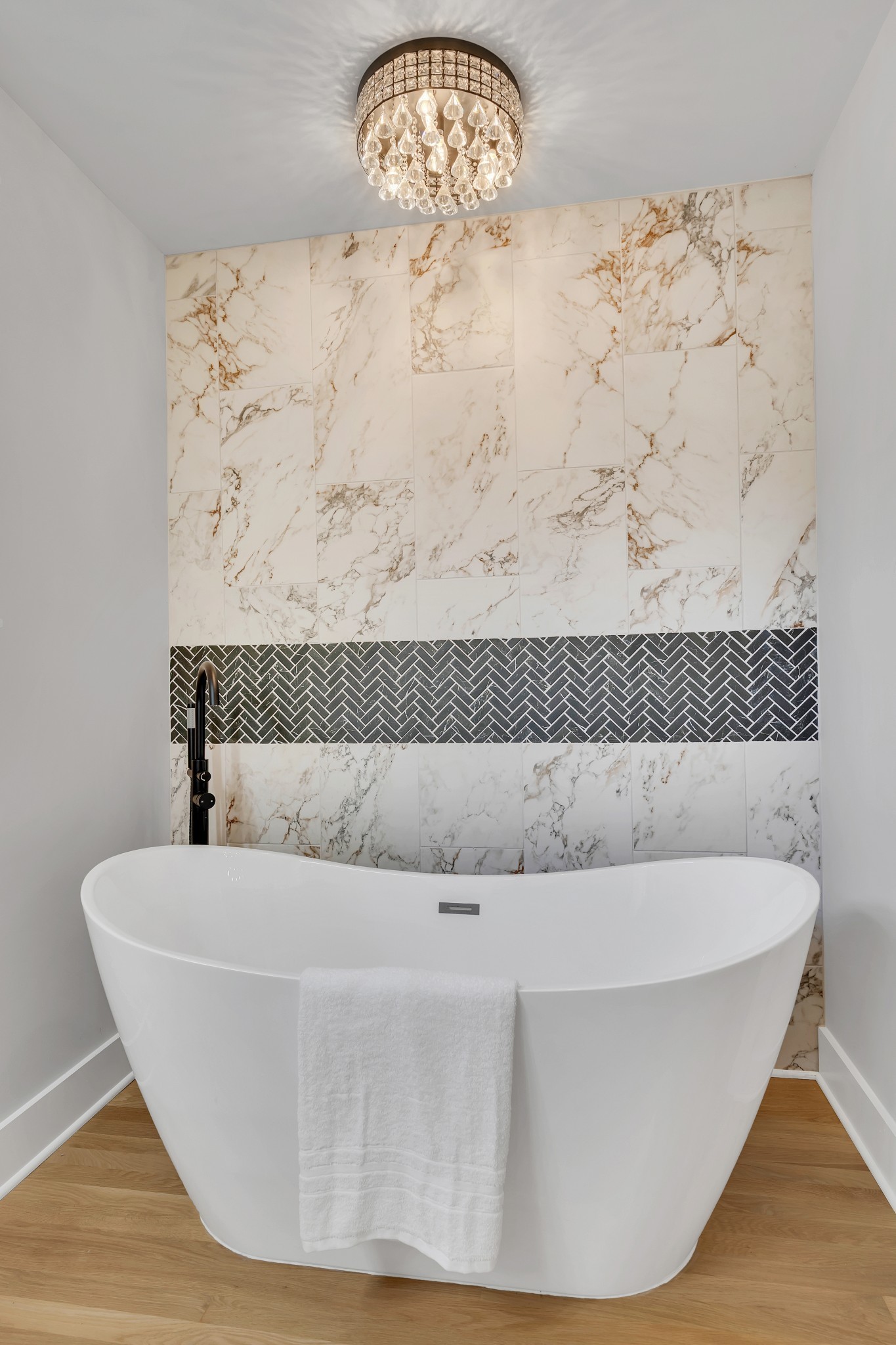 608 Hill Road Nashville, TN 37220 - Photo 33 of 44 a white bath tub sitting in a bathroom