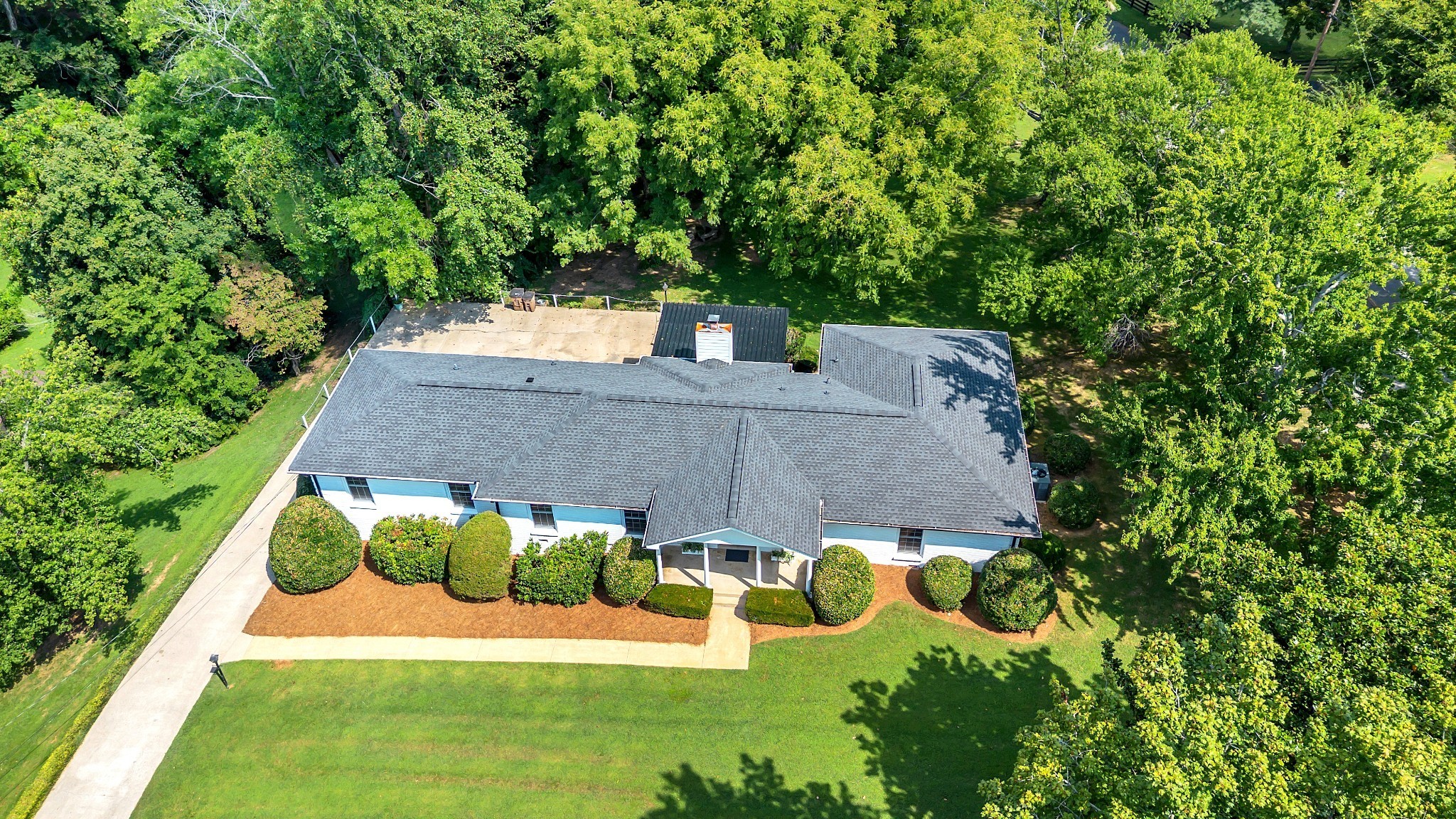 608 Hill Road Nashville, TN 37220 - Photo 43 of 44 an aerial view of a house with yard swimming pool and outdoor seating
