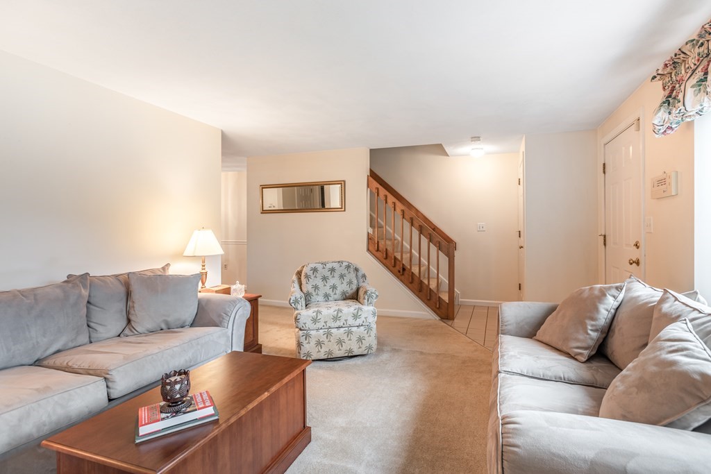 14 Deer Path, Unit 1 Maynard, MA 01754 - Photo 6 of 25