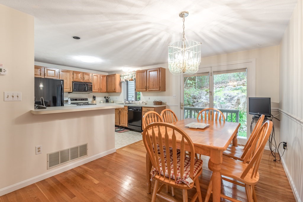 14 Deer Path, Unit 1 Maynard, MA 01754 - Photo 7 of 25