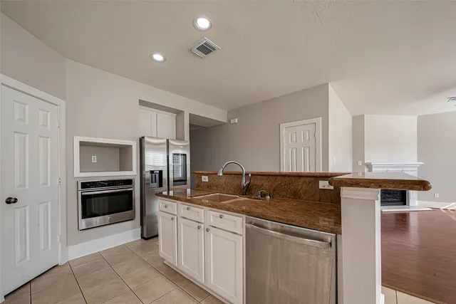 $2,300 | 11223 Switchgrass Lane, Houston, TX 77095