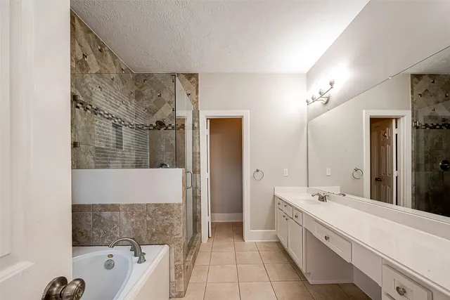 $2,300 | 11223 Switchgrass Lane, Houston, TX 77095