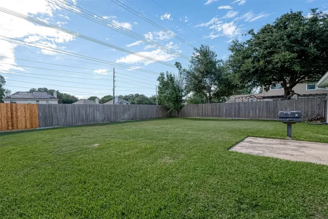 $2,300 | 11223 Switchgrass Lane, Houston, TX 77095
