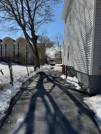 $1,700 | 166 Winter Street, Unit 3F, Haverhill, MA 01830