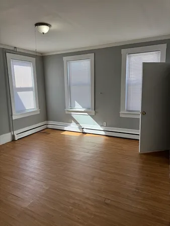 $1,700 | 166 Winter Street, Unit 3F, Haverhill, MA 01830