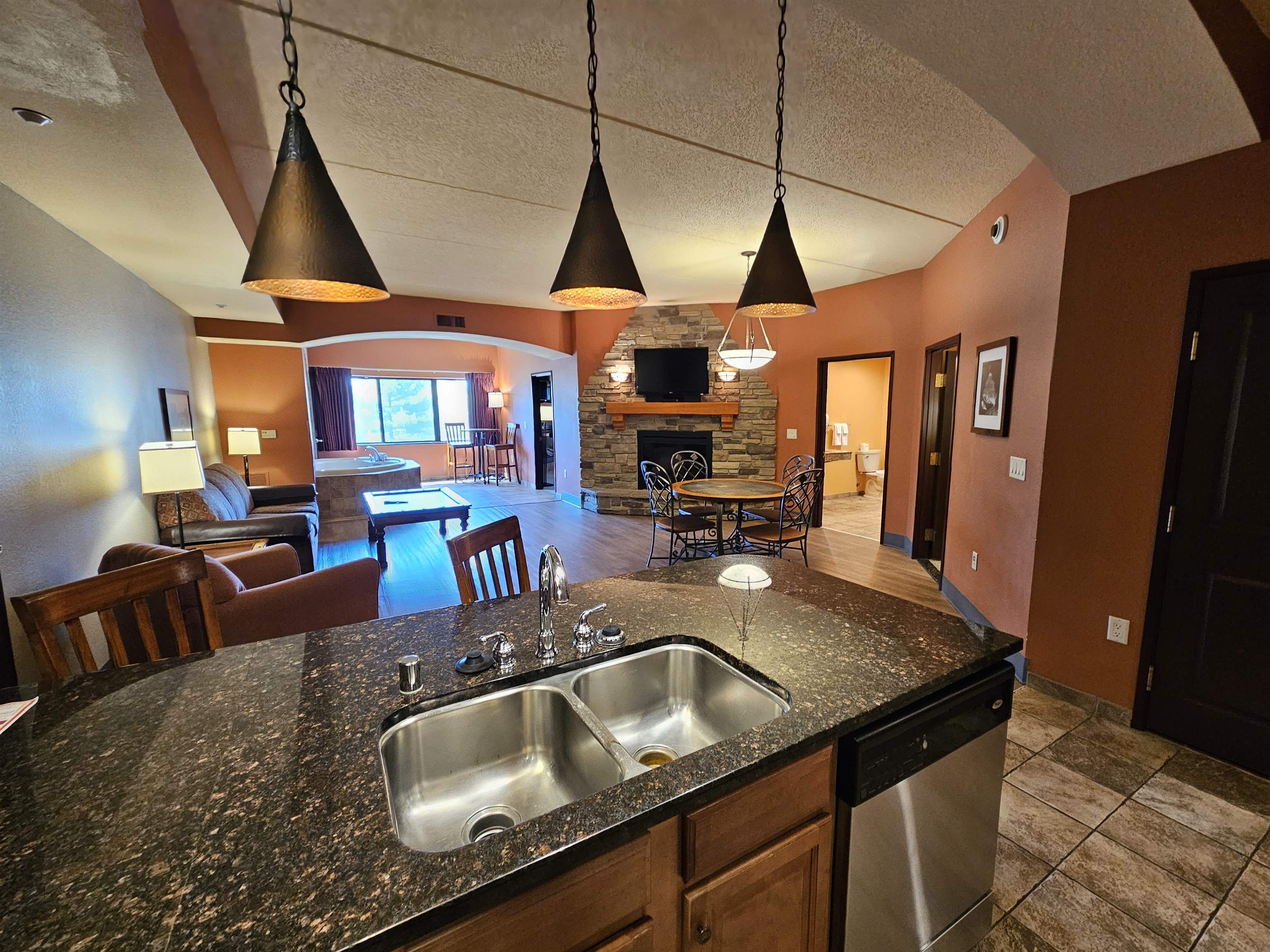 2411 River, Unit 2529 Wisconsin Dells, WI 53965 - Photo 6 of 34