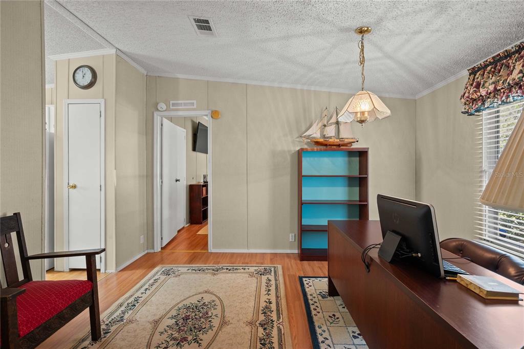 34945 Buck Road Zephyrhills, FL 33541 - Photo 23 of 47 Gallery Image 23