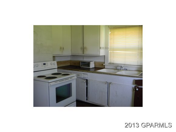 108 Rhodes Street Williamston, NC 27892 - Photo 2 of 5 Additional Photo