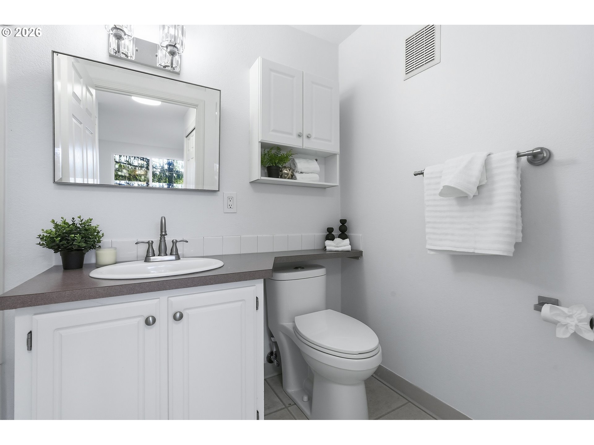 17602 Northwest Springville Road, Unit C7 Portland, OR 97229 - Photo 25 of 35