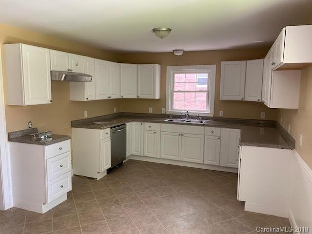 2334 Ashley Road Charlotte, NC 28208 - Photo 8 of 11 Gallery Image 8