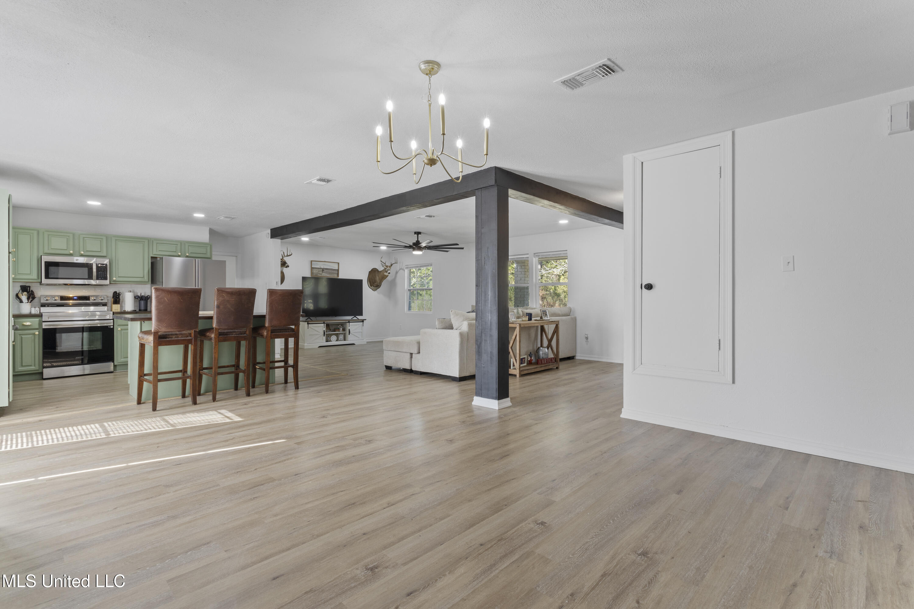 14174 Schanbacher Road Gulfport, MS 39503 - Photo 22 of 41 022