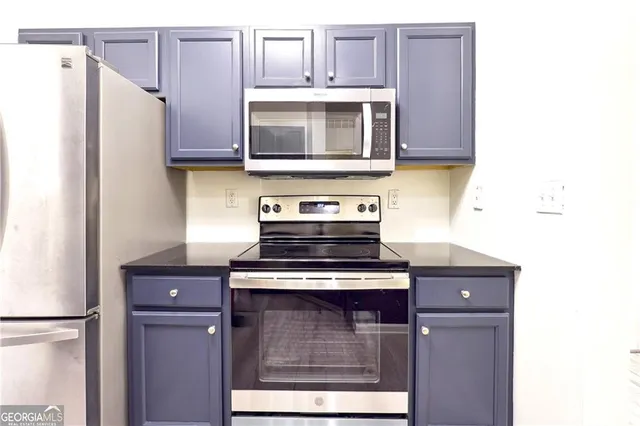 $2,100 | 5641 Roswell Road, Unit 103, Atlanta, GA 30342