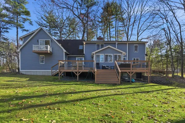 $859,900 | 116 Westfall Road, Pelham, NH 03076