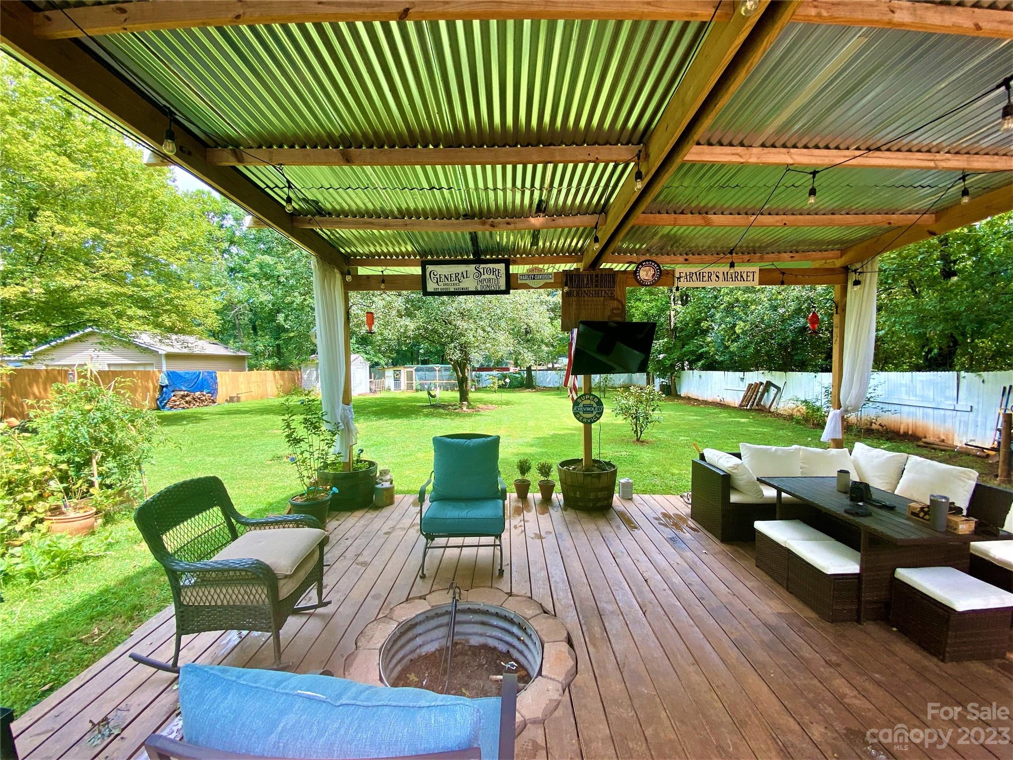 9701 Hambright Road Huntersville, NC 28078 - Photo 3 of 17 a view of yard with patio