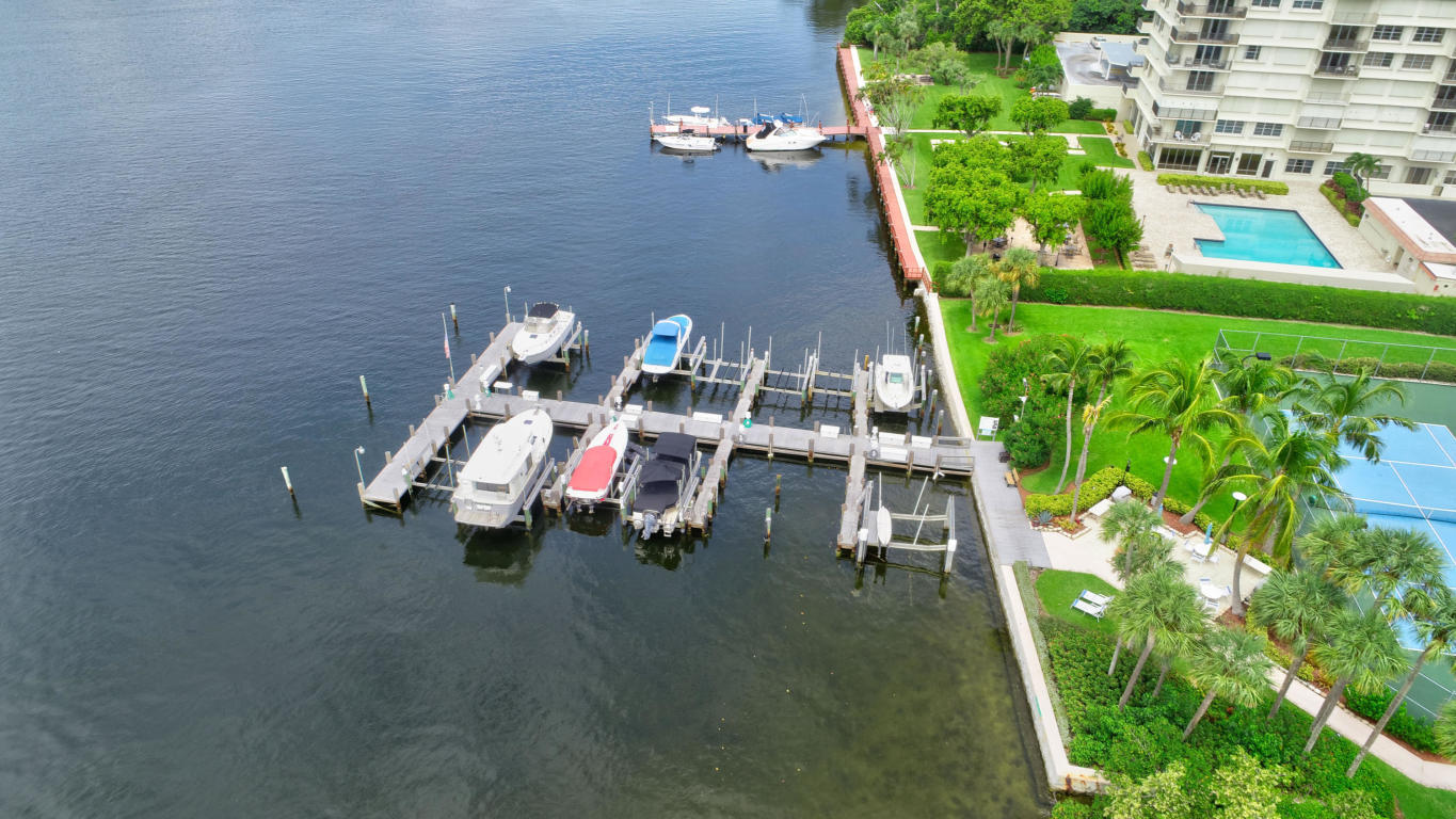 2001 North Ocean Boulevard, Unit 304 Boca Raton, FL 33431 - Photo 43 of 46 La Fontana 304 dock