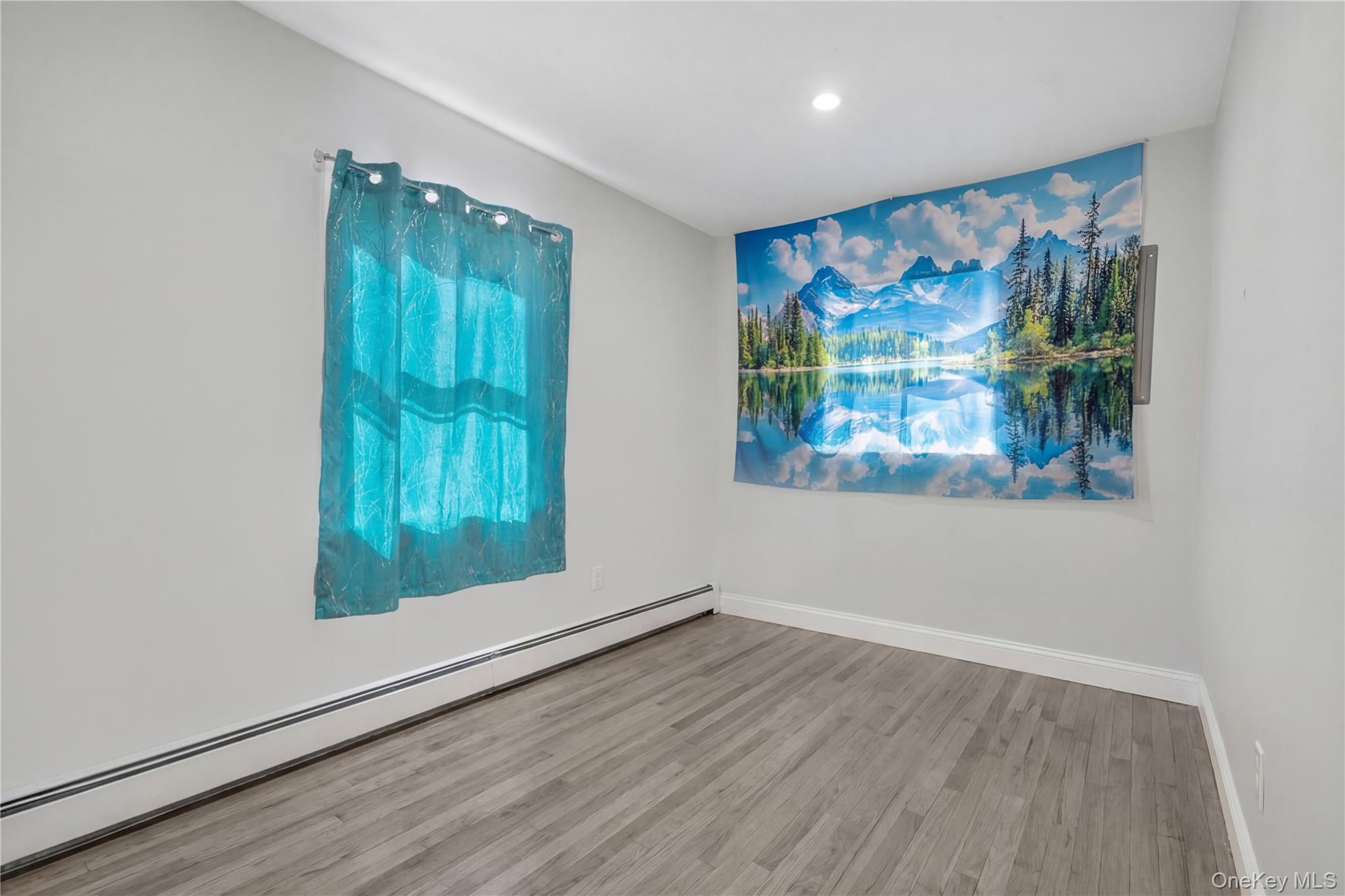 102 Old Farm Road Levittown, NY 11756 - Photo 19 of 30