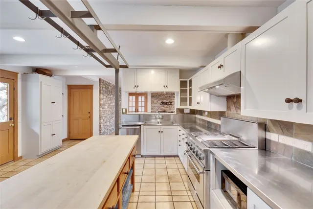 $7,900 | 408 Westwood Terrace, Austin, TX 78746