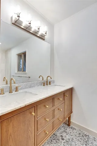 $7,900 | 408 Westwood Terrace, Austin, TX 78746