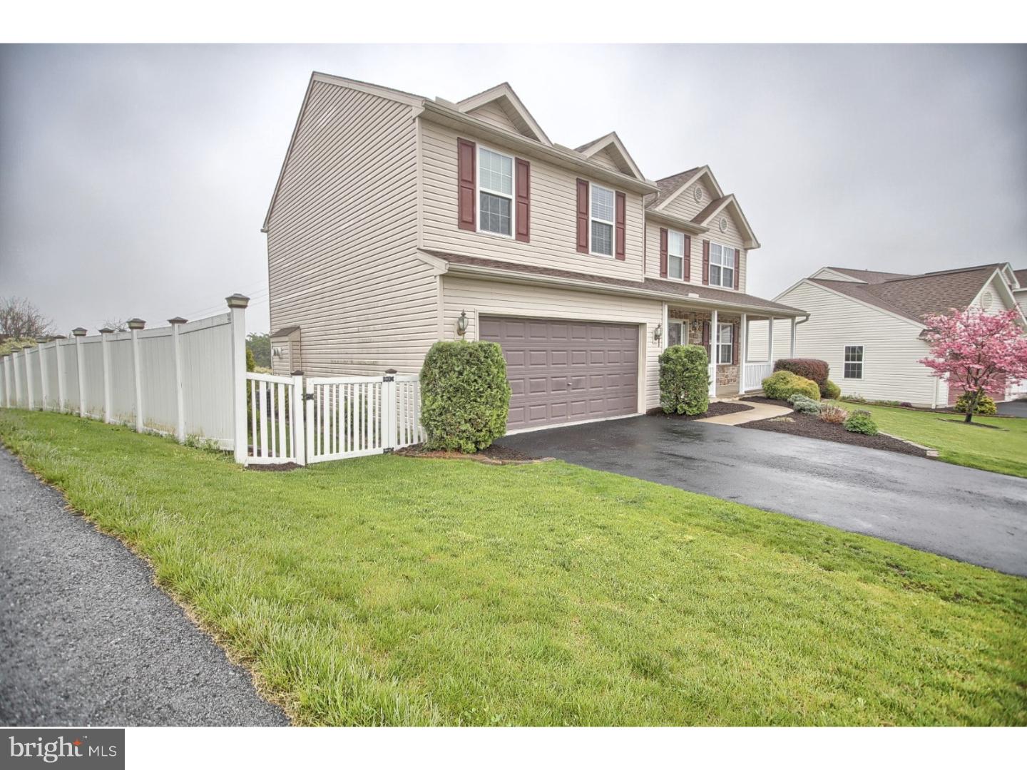 2511 Joshua Drive Sinking Spring, PA 19608 - Photo 3 of 25 Gallery Image 3