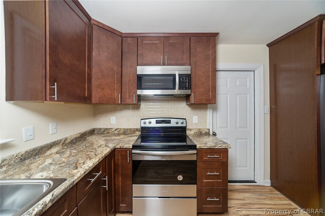 167 Colony Road Newport News, VA 23602 - Photo 17 of 37