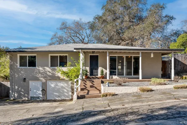 $619,000 | 185 Grace Court, Cloverdale, CA 95425