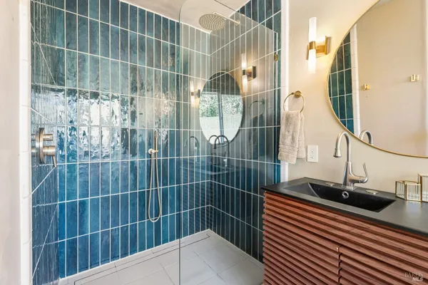 $619,000 | 185 Grace Court, Cloverdale, CA 95425