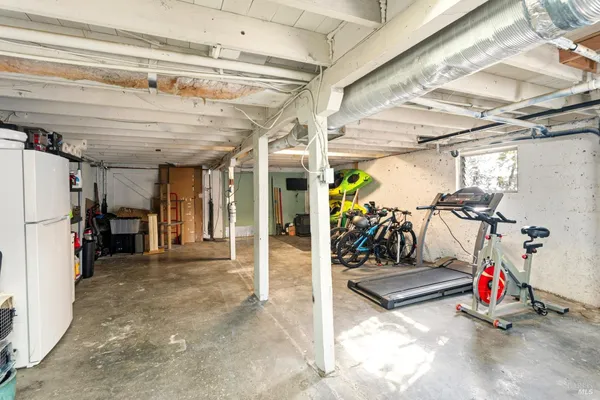 $619,000 | 185 Grace Court, Cloverdale, CA 95425