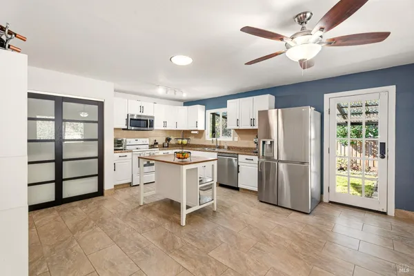 $619,000 | 185 Grace Court, Cloverdale, CA 95425
