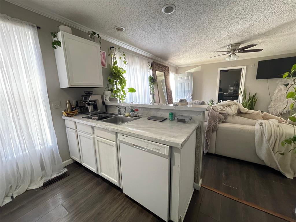 2905 Southwest Archer Road, Unit S4022 Gainesville, FL 32608 - Photo 9 of 30