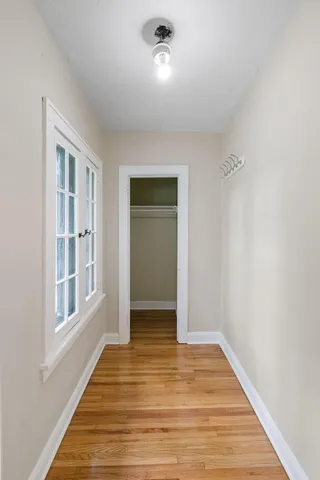 $1,599 | 2512 Dupont Avenue South, Unit 1, Minneapolis, MN 55405