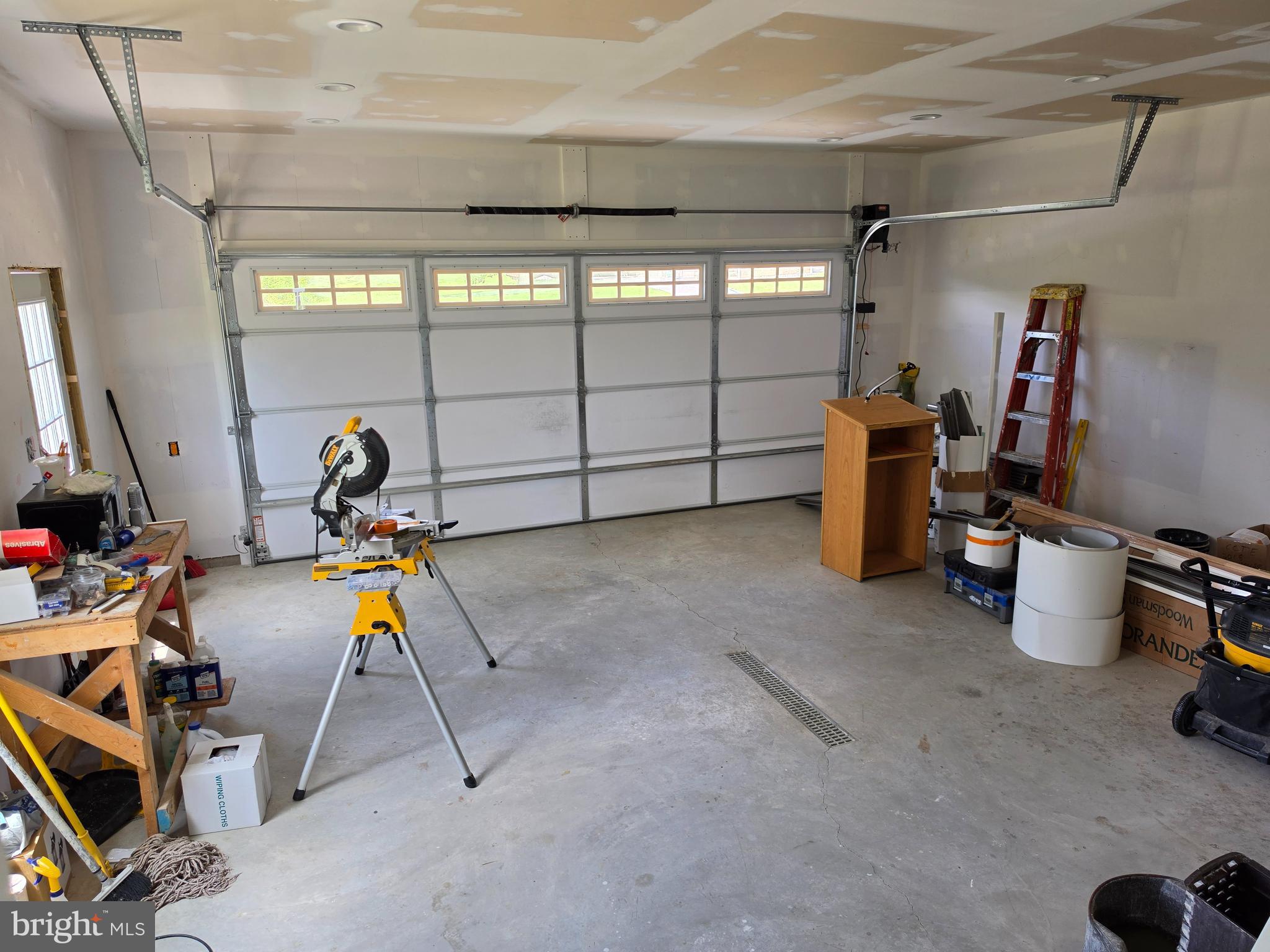 13514 Old Cresaptown Road Southwest Lavale, MD 21502 - Photo 21 of 25 a view of a room with gym equipment