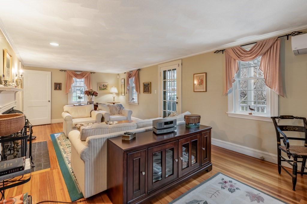35 Morton Road Milton, MA 02186 - Photo 11 of 30 Gallery Image 11