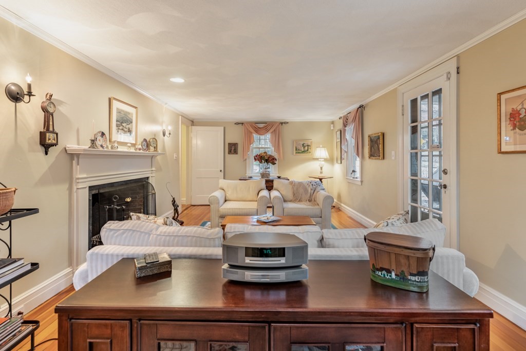 35 Morton Road Milton, MA 02186 - Photo 10 of 30 Gallery Image 10