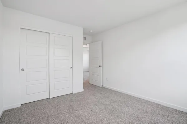 $479,990 | 7102 Oakmont Road, Mount Pleasant, WI 53403