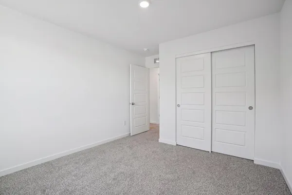 $479,990 | 7102 Oakmont Road, Mount Pleasant, WI 53403