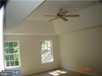 1690 Upper Ridge Road Pennsburg, PA 18073 - Photo 6 of 12 Bedroom - Main