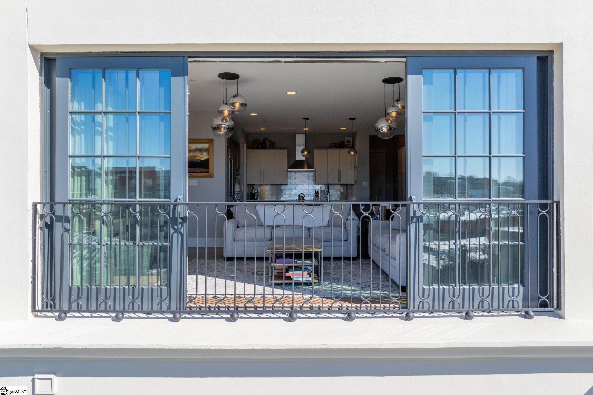 121 Rhett Street, Unit 501 Greenville, SC 29601 - Photo 25 of 34 Gallery Image 25