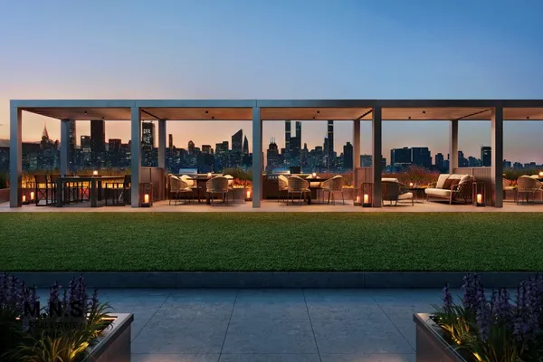 $5,850 | 23-15 44th Road, Unit PH2G | Long Island City