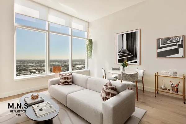 $5,850 | 23-15 44th Road, Unit PH2G | Long Island City