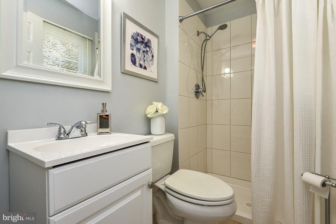 6917 Redmiles Road Laurel, MD 20707 - Photo 19 of 24 Bath (Master)