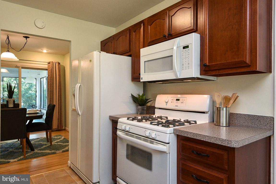 6917 Redmiles Road Laurel, MD 20707 - Photo 9 of 24 Kitchen