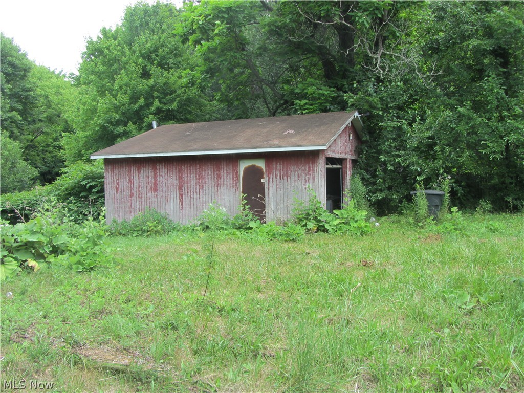 3374 Hewitt Gifford Road Southwest Warren, OH 44481 - Photo 10 of 13