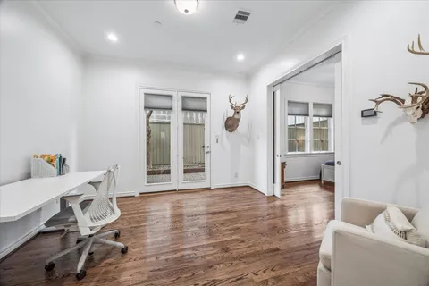 $749,000 | 6015 Post Oak Green Lane, Houston, TX 77055