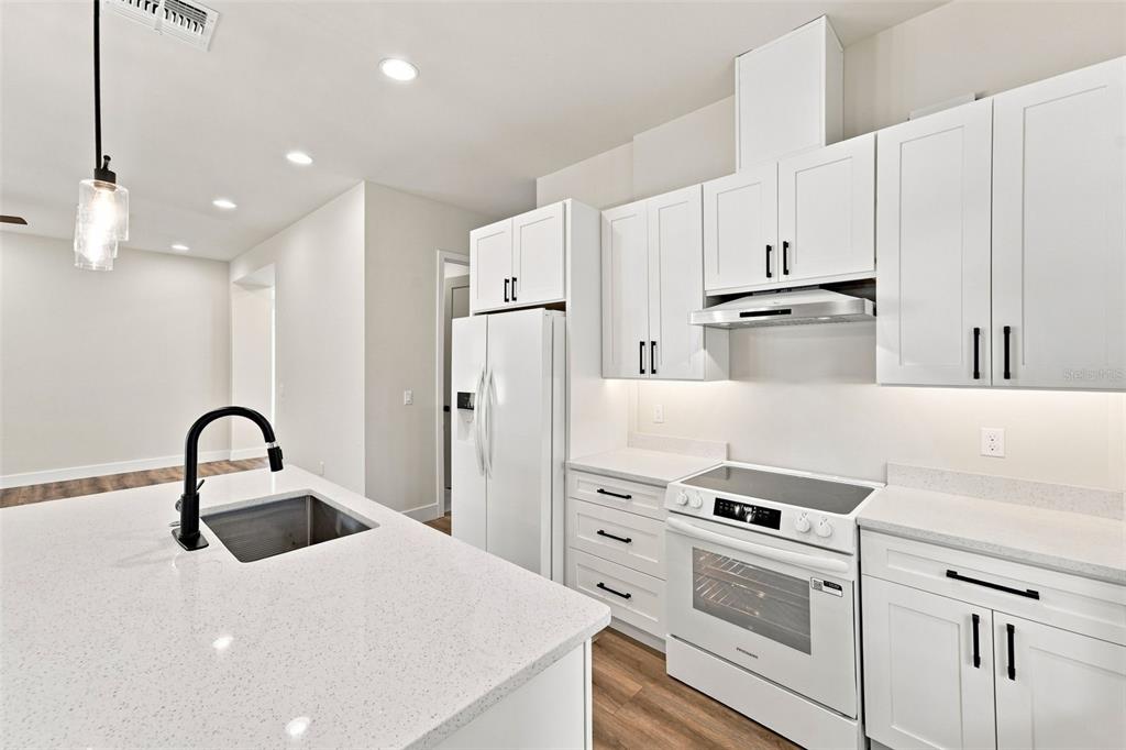 561 North Thompson Road Apopka, FL 32712 - Photo 19 of 43 Gallery Image 19