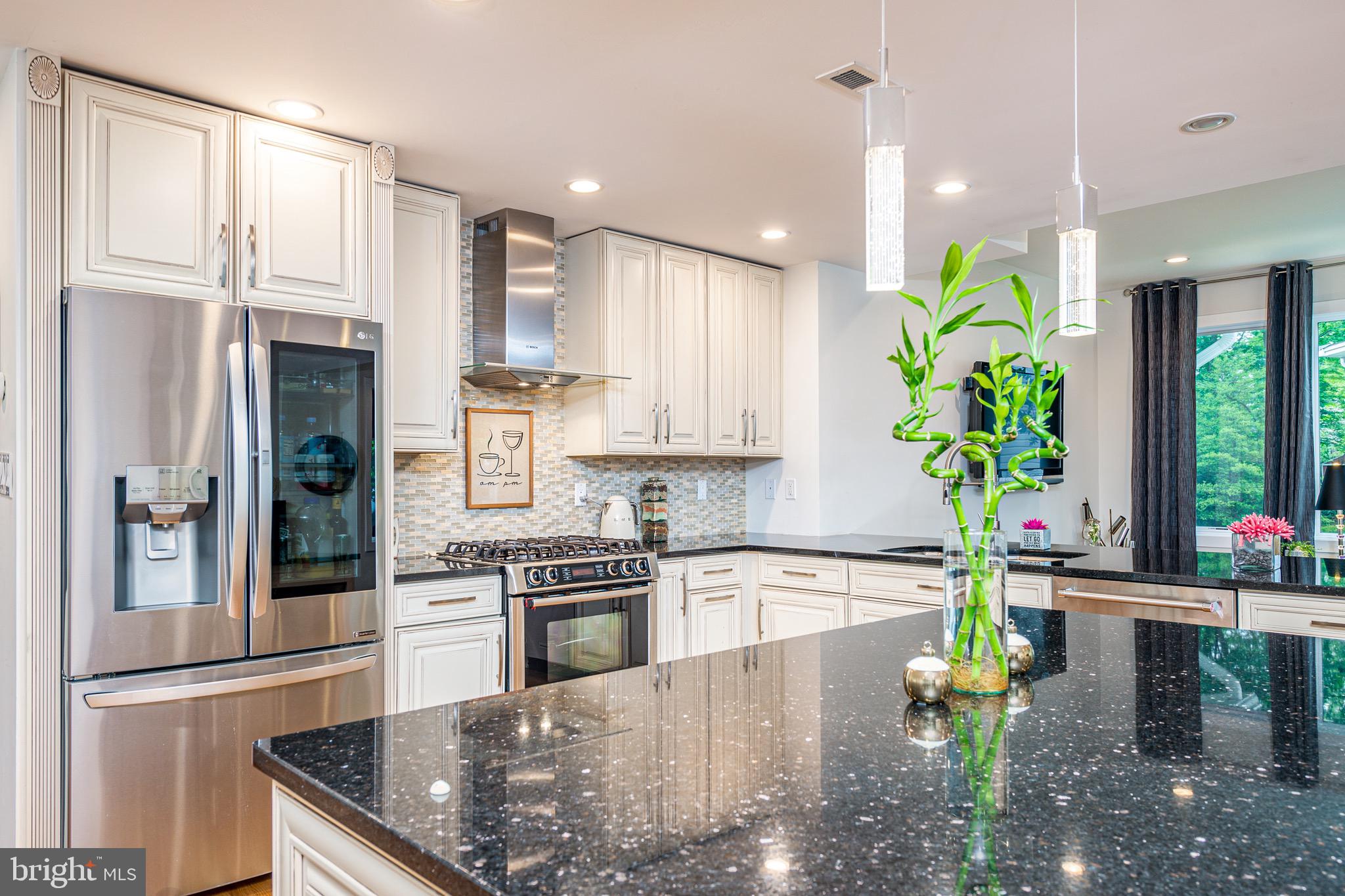 6401 Rockhurst Road Bethesda, MD 20817 - Photo 10 of 71 Gallery Image 10