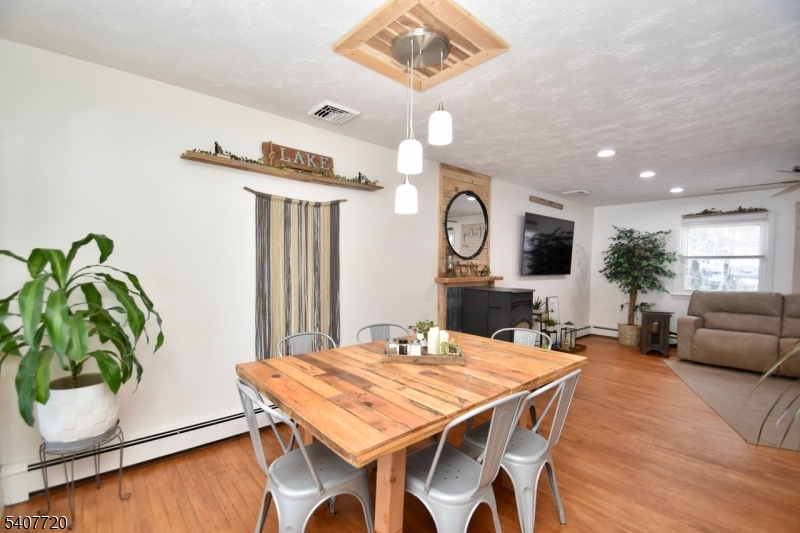 27 Grandview Avenue Oak Ridge, NJ 07438 - Photo 4 of 26