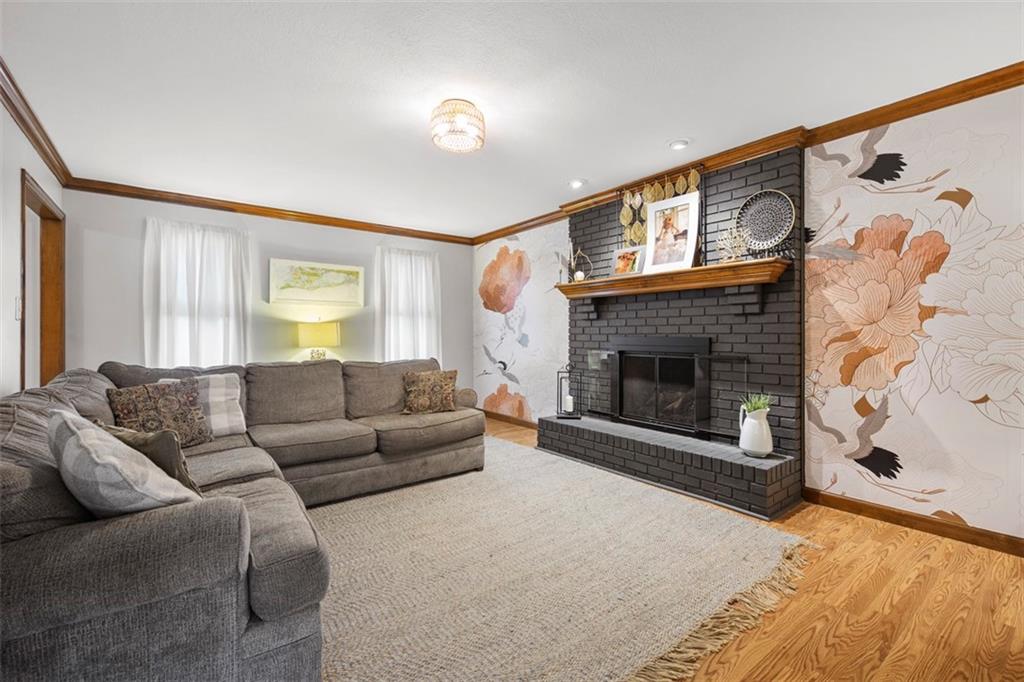 2133 Middle Road Glenshaw, PA 15116 - Photo 18 of 50 Gallery Image 18