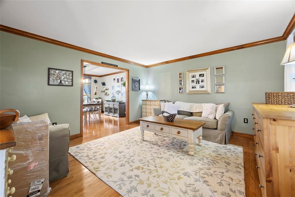 2133 Middle Road Glenshaw, PA 15116 - Photo 20 of 50 Gallery Image 20